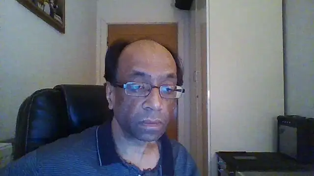 rauncher1 online show from February 10, 2025, 9:04 am