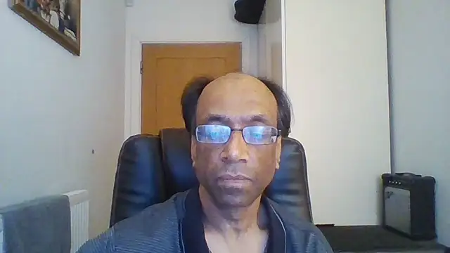 rauncher1 online show from February 25, 2025, 12:03 am