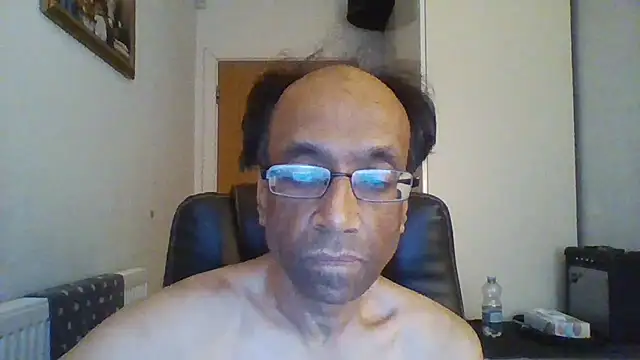 rauncher1 online show from September 16, 2025, 8:48 am