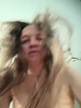 Snapshot of Susanel chatting on June 30, 2026, 5:03 pm Susanel online show from June 30, 2026, 5:03 pm