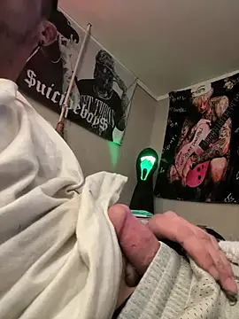 Snapshot of cumgitsumdic chatting on February 25, 2026, 12:15 pm cumgitsumdic online show from February 25, 2026, 12:15 pm