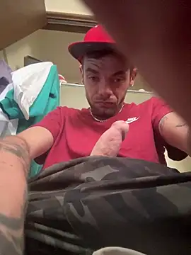 Snapshot of cumgitsumdic chatting on March 15, 2026, 9:32 pm cumgitsumdic online show from March 15, 2026, 9:32 pm