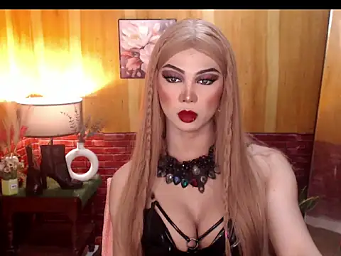 Snapshot of MagneticBeauty chatting on September 9, 2025, 3:00 pm MagneticBeauty online show from September 9, 2025, 3:00 pm