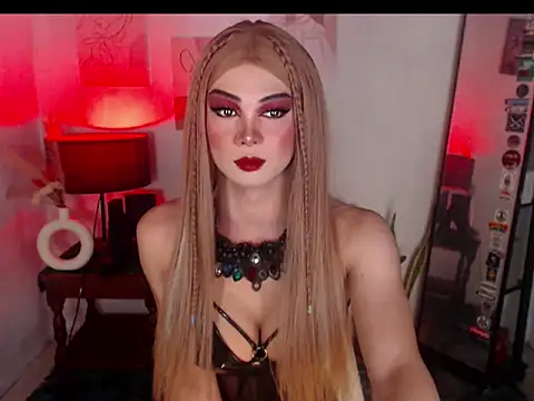 Snapshot of MagneticBeauty chatting on October 1, 2025, 1:50 pm MagneticBeauty online show from October 1, 2025, 1:50 pm