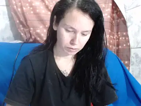 Venusluxodomme online show from October 14, 2025, 12:50 pm