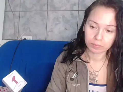 Venusluxodomme online show from June 30, 2026, 11:17 pm