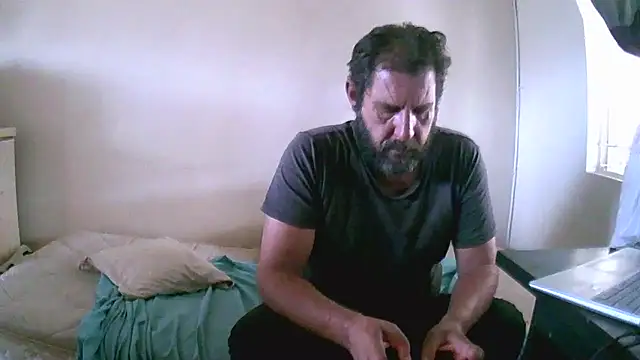 Snapshot of TryingWind chatting on October 15, 2025, 8:58 am TryingWind online show from October 15, 2025, 8:58 am