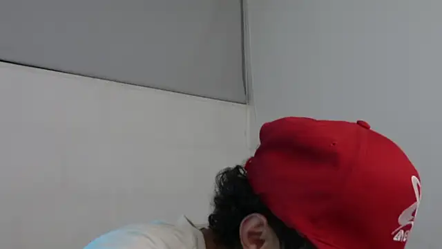 trieone online show from March 3, 2025, 8:27 am