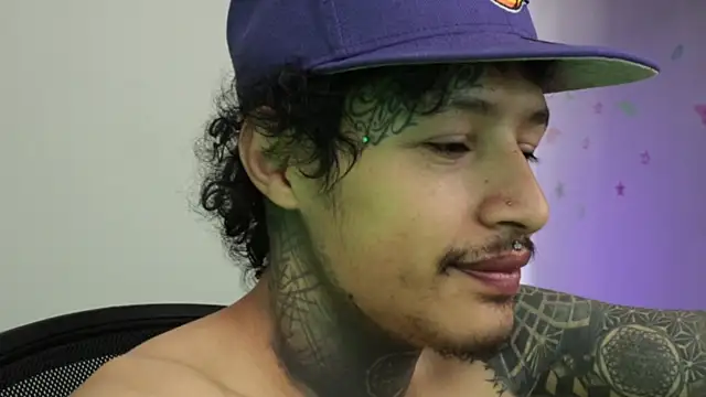 trieone online show from January 11, 2026, 3:06 pm