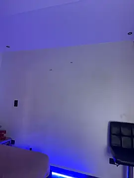 Victoria14  online show from March 6, 2026, 3:47 am