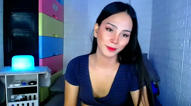 Snapshot of urnaughtydolly69 chatting on December 21, 2024, 1:42 pm urnaughtydolly69 online show from December 21, 2024, 1:42 pm