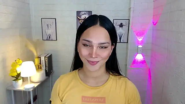 Snapshot of urnaughtydolly69 chatting on November 6, 2025, 2:01 am urnaughtydolly69 online show from November 6, 2025, 2:01 am