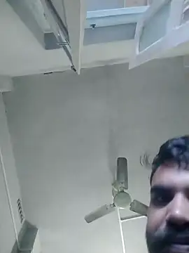 Snapshot of Dogol1990 chatting on October 4, 2025, 8:45 am Dogol1990 online show from October 4, 2025, 8:45 am