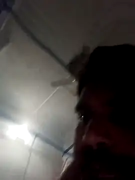 Snapshot of Dogol1990 chatting on November 15, 2025, 7:32 pm Dogol1990 online show from November 15, 2025, 7:32 pm