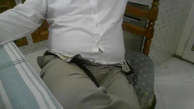 polloiw online show from October 23, 2025, 12:48 pm