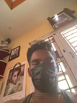 Snapshot of luckyloki chatting on February 23, 2025, 9:44 am luckyloki online show from February 23, 2025, 9:44 am