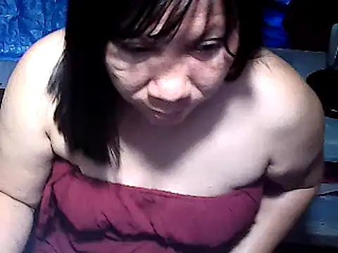 lovely4all101 online show from February 6, 2025, 7:18 pm