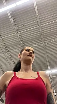 Snapshot of lolabunny9 chatting on February 19, 2025, 5:27 pm lolabunny9 online show from February 19, 2025, 5:27 pm