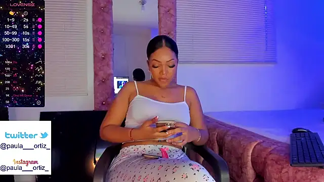 Snapshot of canelita_passion_ chatting on January 24, 2025, 3:54 am canelita passion online show from January 24, 2025, 3:54 am