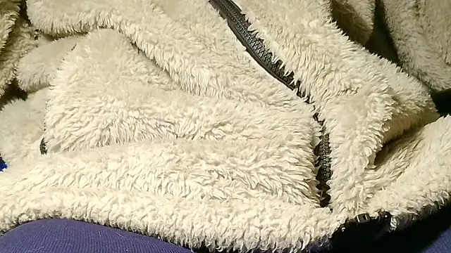 kalinixta online show from April 17, 2026, 4:32 pm