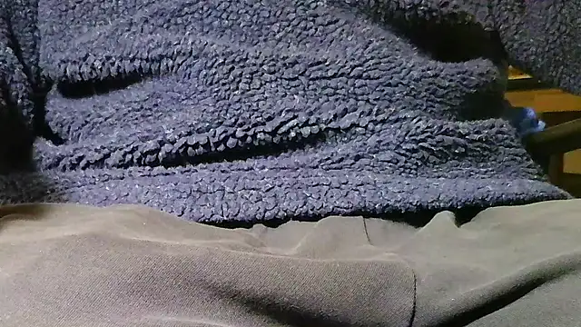 kalinixta online show from April 22, 2026, 7:59 pm