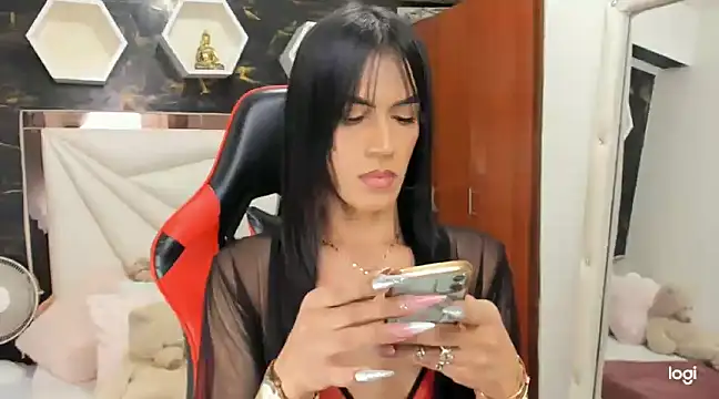 Snapshot of ximena_slut_21 chatting on December 13, 2024, 5:05 am ximena slut 21 online show from December 13, 2024, 5:05 am