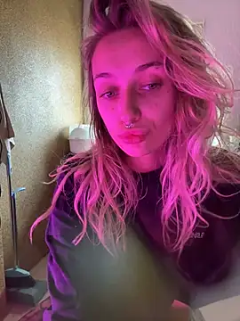 MonicaMilz online show from January 3, 2025, 8:10 am