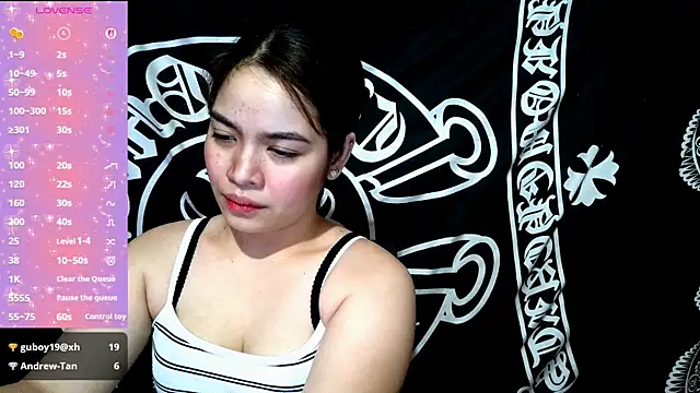 Snapshot of _preciousmoira_ chatting on July 2, 2026, 11:49 am preciousmoira online show from July 2, 2026, 11:49 am