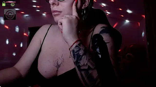 SonyaDevon online show from January 14, 2025, 7:06 am