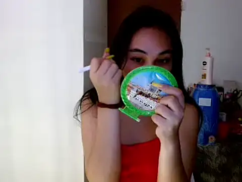 Snapshot of SweetLilly_18 chatting on January 25, 2025, 11:55 am SweetLilly 18 online show from January 25, 2025, 11:55 am