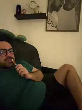 MathiasTaylor online show from April 25, 2026, 10:18 pm