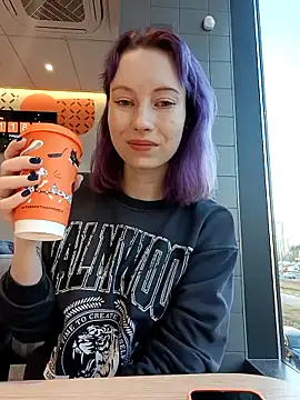 Frost foxy online show from December 13, 2024, 7:36 am