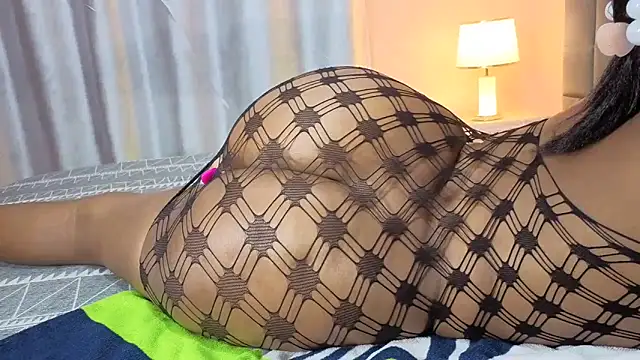 yourgoodcalmebonygirl online show from April 4, 2026, 9:29 am