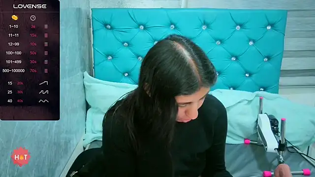 MAARYMOON online show from February 17, 2026, 11:18 am