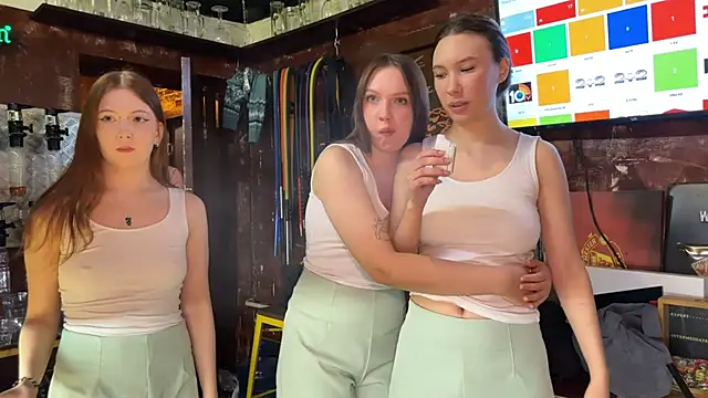 Snapshot of dirtypub chatting on December 22, 2024, 6:37 pm dirtypub online show from December 22, 2024, 6:37 pm