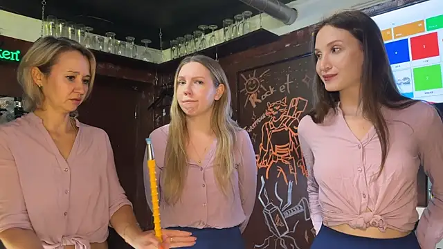 Snapshot of dirtypub chatting on September 25, 2025, 1:15 pm dirtypub online show from September 25, 2025, 1:15 pm