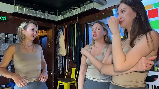 Snapshot of dirtypub chatting on October 4, 2025, 6:06 pm dirtypub online show from October 4, 2025, 6:06 pm