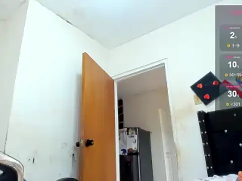 ebonnylatinx online show from February 12, 2025, 10:04 pm