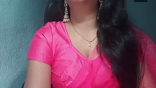 Snapshot of YourModhu chatting on December 5, 2024, 6:11 pm YourModhu online show from December 5, 2024, 6:11 pm