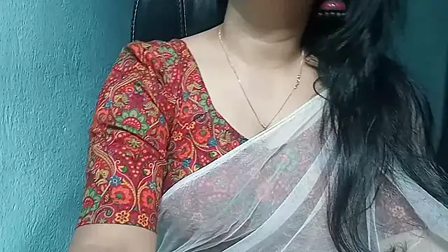 Snapshot of YourModhu chatting on March 19, 2025, 9:05 pm YourModhu online show from March 19, 2025, 9:05 pm