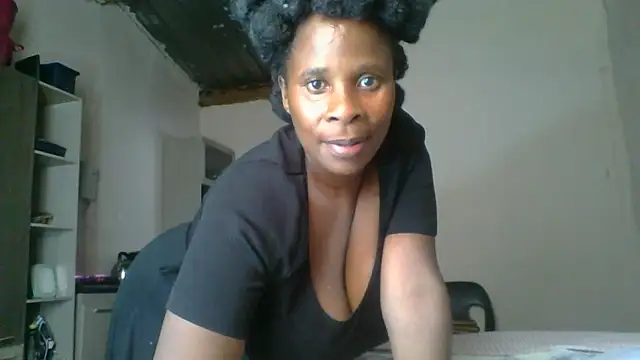Snapshot of Choco-Coco10 chatting on June 2, 2026, 1:13 pm Choco-Coco10 online show from June 2, 2026, 1:13 pm