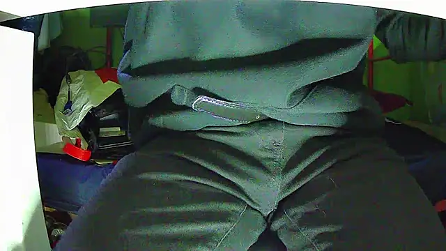 Snapshot of Walltaz chatting on January 18, 2026, 4:38 am Walltaz online show from January 18, 2026, 4:38 am