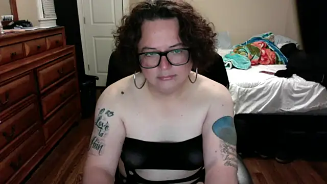 Snapshot of SelenaVianca chatting on November 27, 2025, 6:59 am SelenaVianca online show from November 27, 2025, 6:59 am