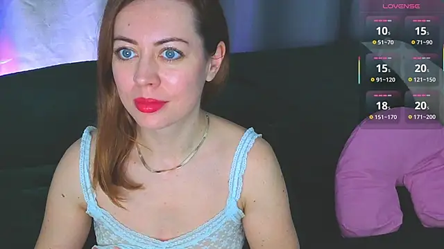 GirlfriendNina online show from June 26, 2026, 9:14 am