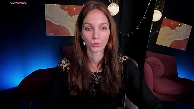 MirandaGlow online show from March 6, 2025, 5:46 am