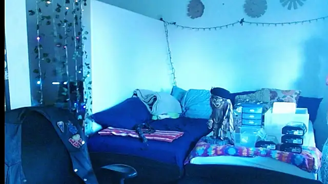 mycock2474u online show from March 5, 2025, 1:10 am