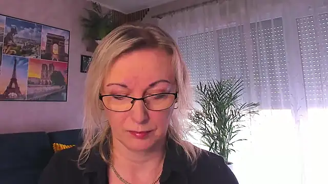 Snapshot of vanessa_chat chatting on March 11, 2026, 2:23 pm vanessa chat online show from March 11, 2026, 2:23 pm