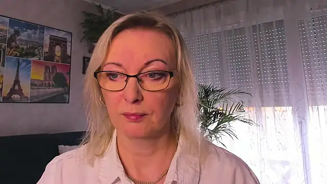 Snapshot of vanessa_chat chatting on March 23, 2026, 2:21 pm vanessa chat online show from March 23, 2026, 2:21 pm