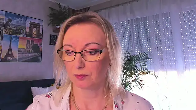 Snapshot of vanessa_chat chatting on April 9, 2026, 1:38 pm vanessa chat online show from April 9, 2026, 1:38 pm