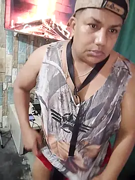 Snapshot of Malo666howard chatting on October 20, 2025, 3:29 am Malo666howard online show from October 20, 2025, 3:29 am